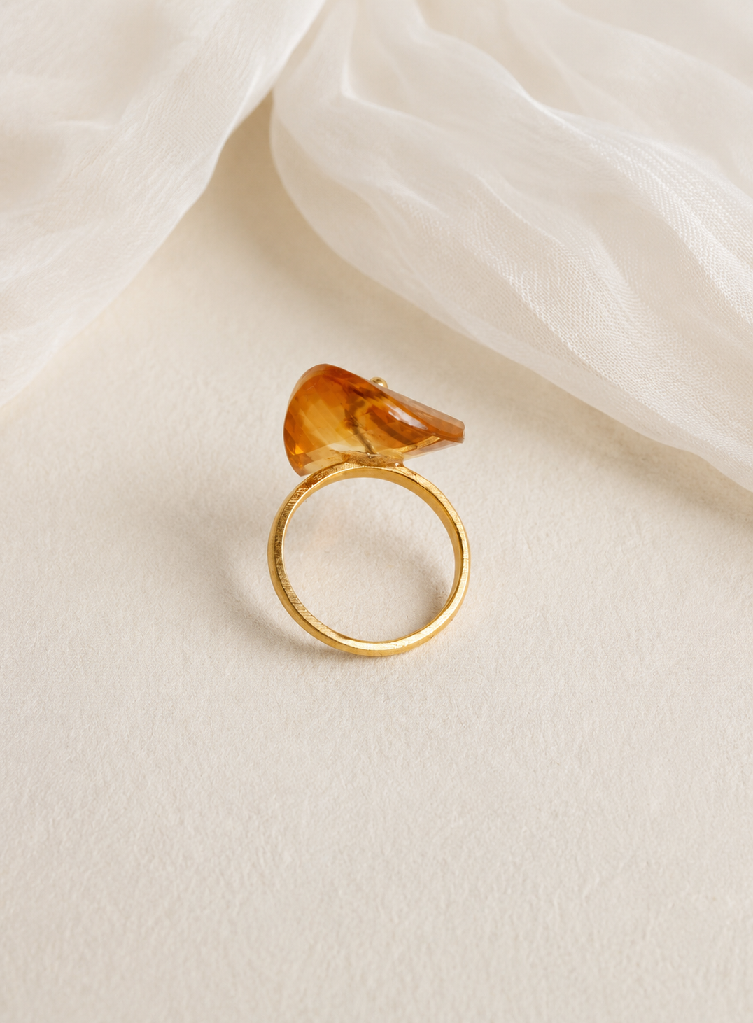 Infinity Citrine Ring in K18 Gold Hand-Cut Artisan Gemstone Jewellery