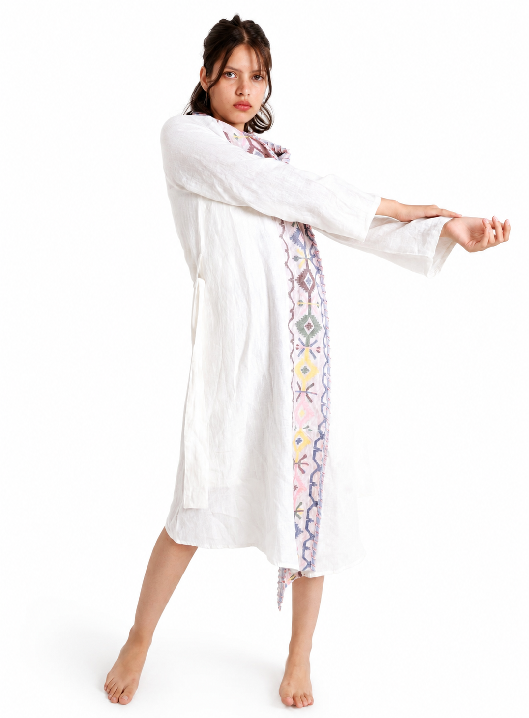 Artisav Haori Slash Handwoven Linen & Jamdani Jacket for Women