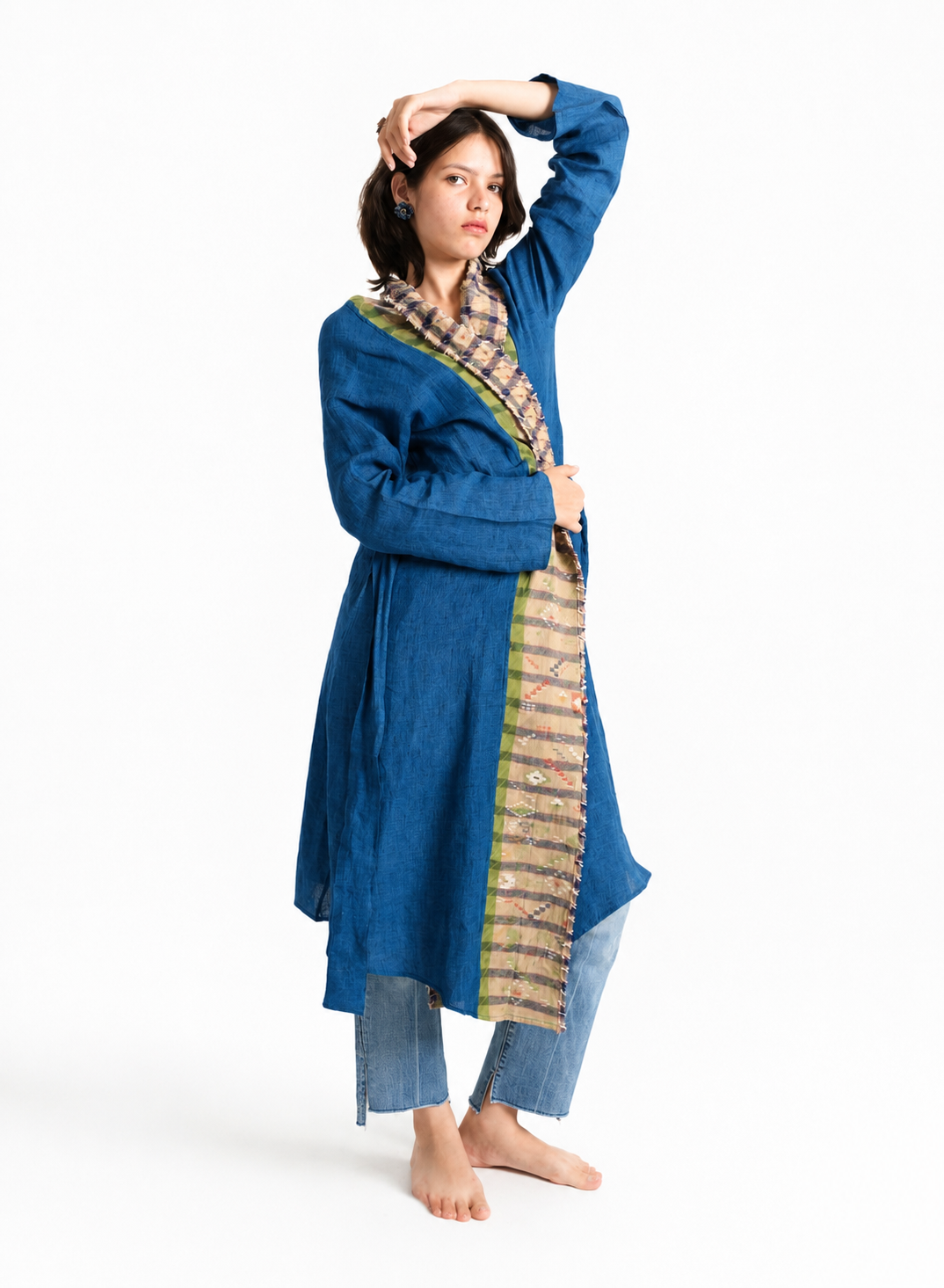 Artisav Haori Slash Handwoven Linen & Jamdani Jacket for Women