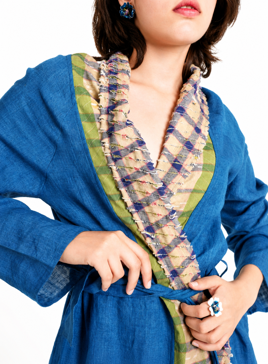 Artisav Haori Slash Handwoven Linen & Jamdani Jacket for Women